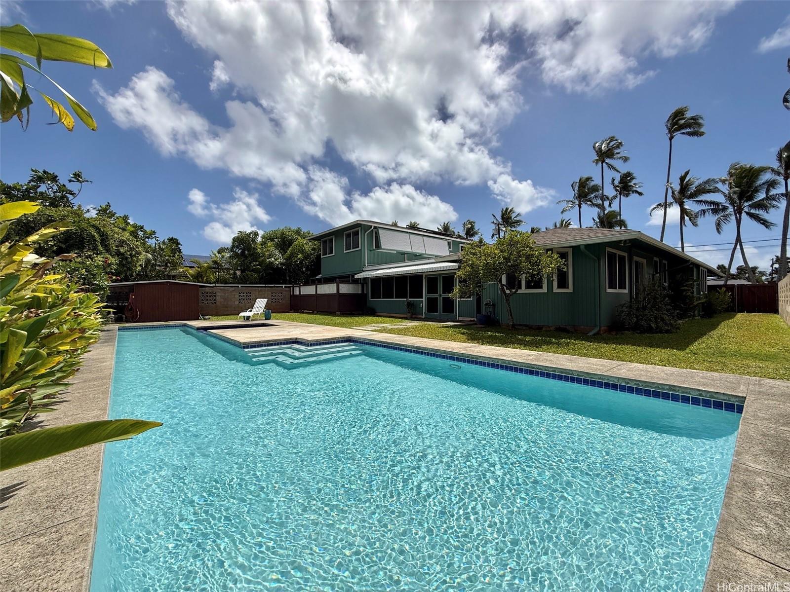 821 Kainui Drive