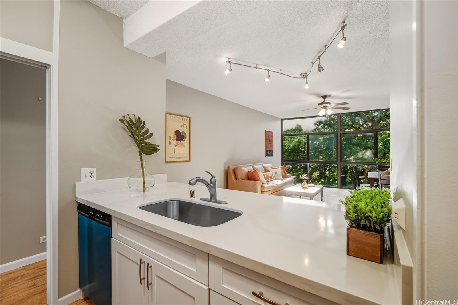 1020 Aoloa Place  Unit 311B