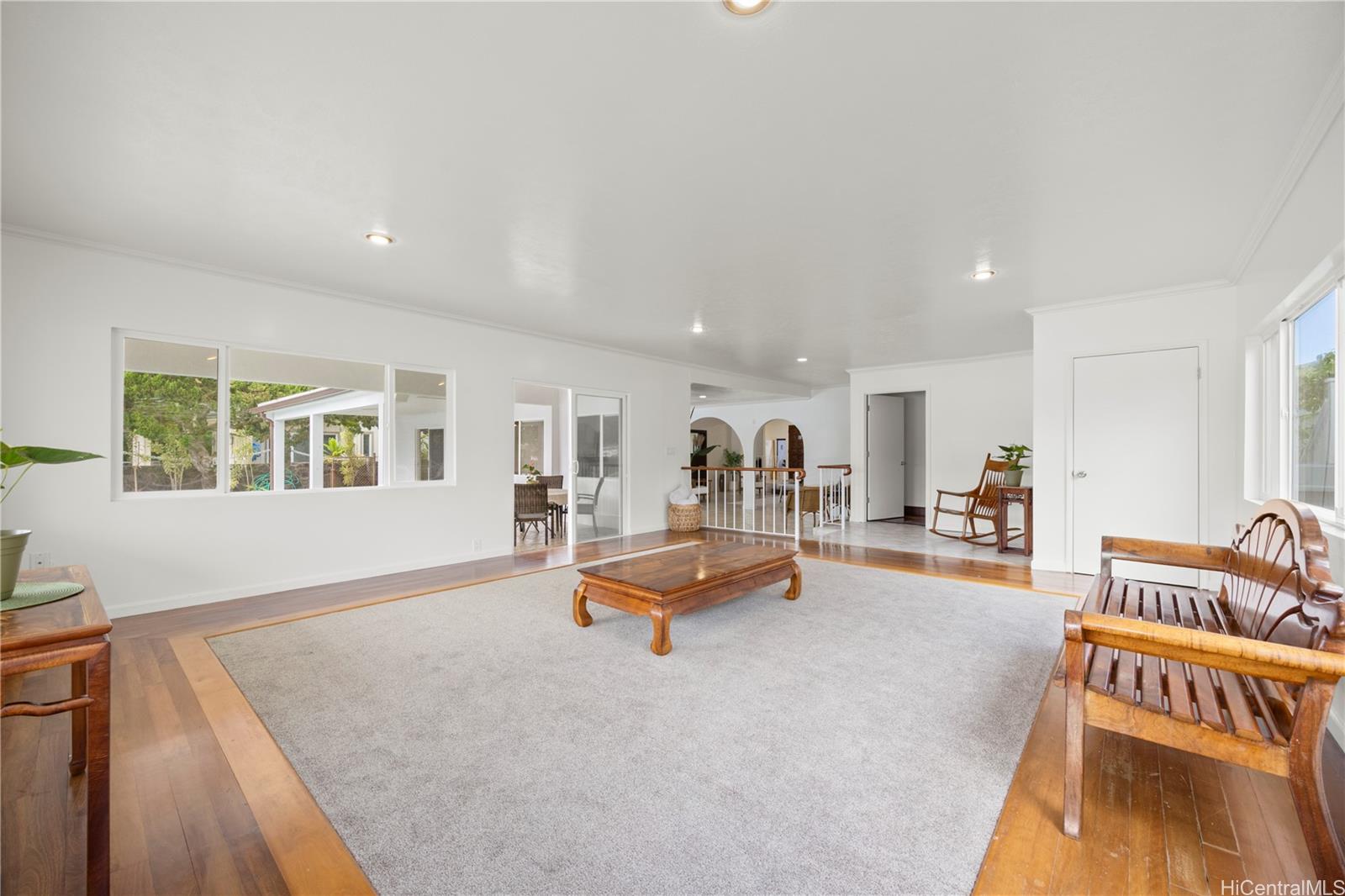 802 Pahumele Place