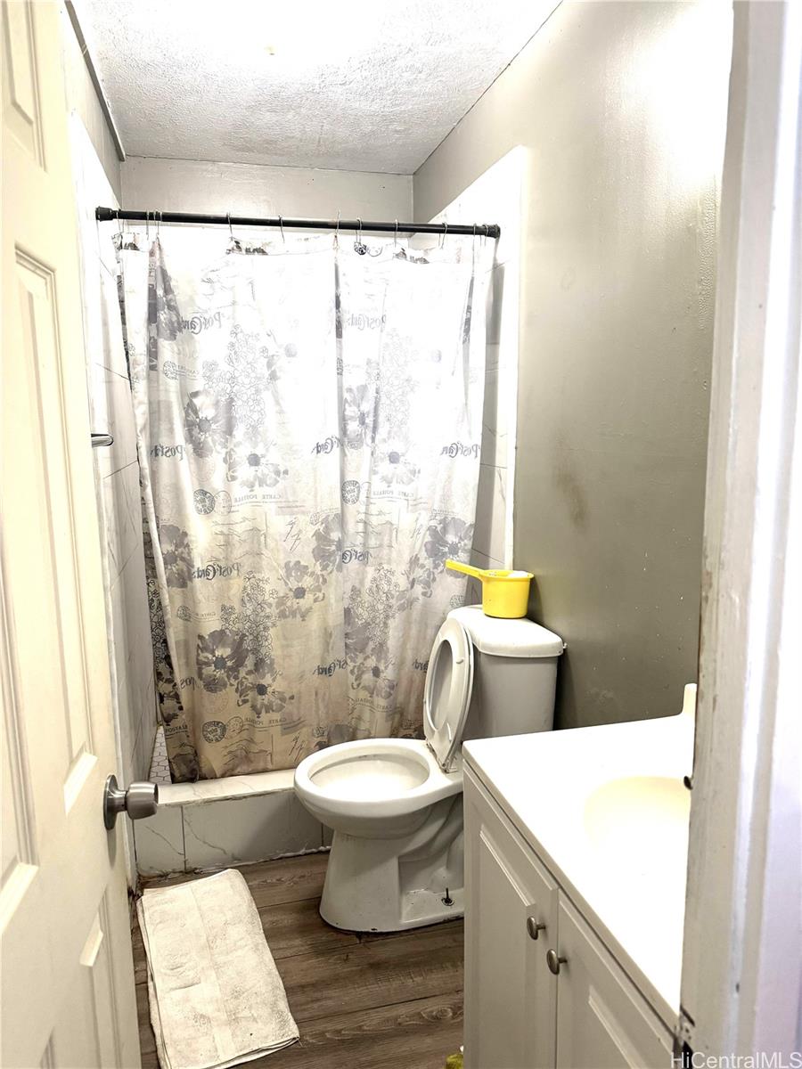 1918 Hanu Lane  Unit A