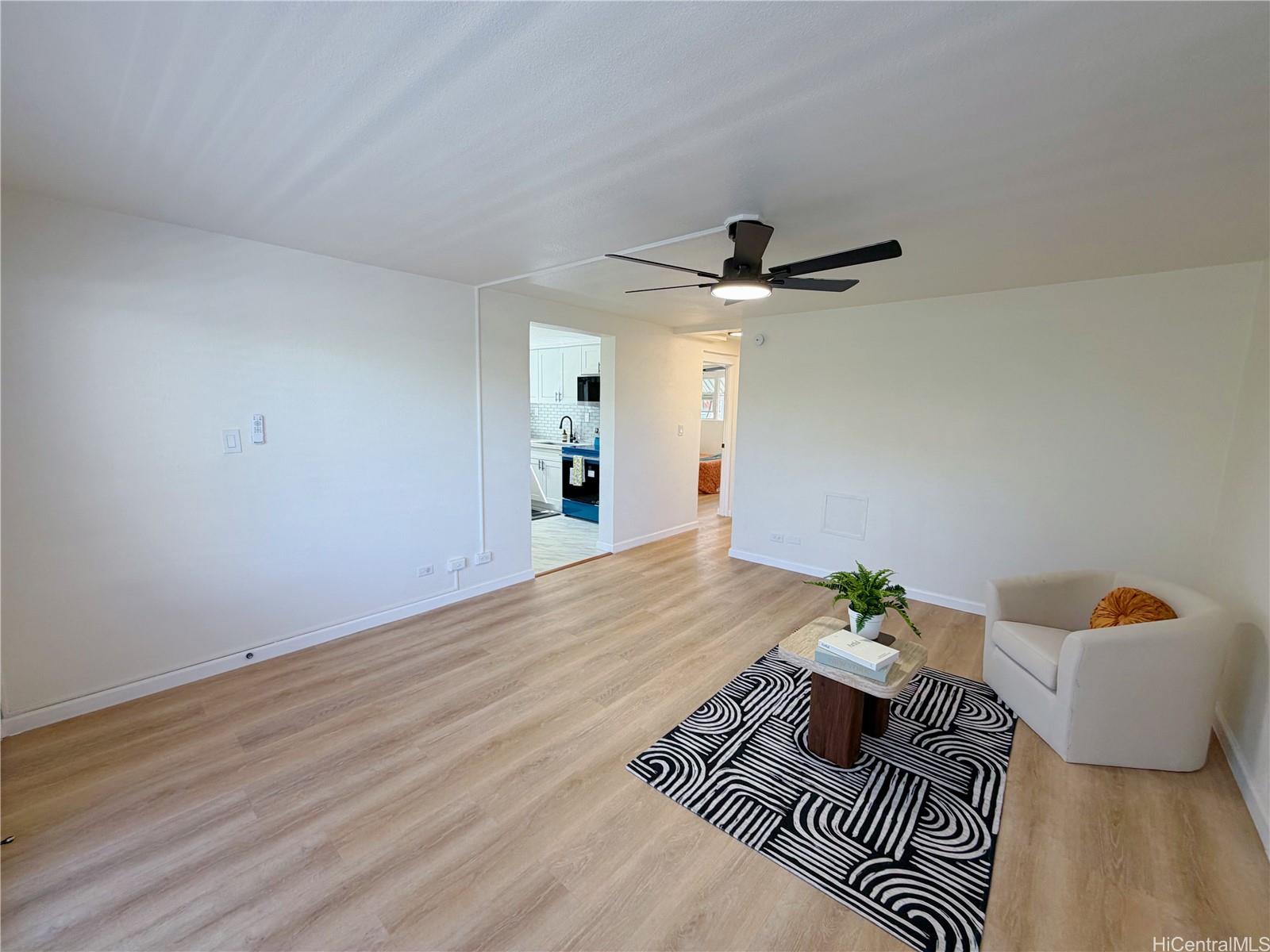 1427 Alexander Street  Unit 201
