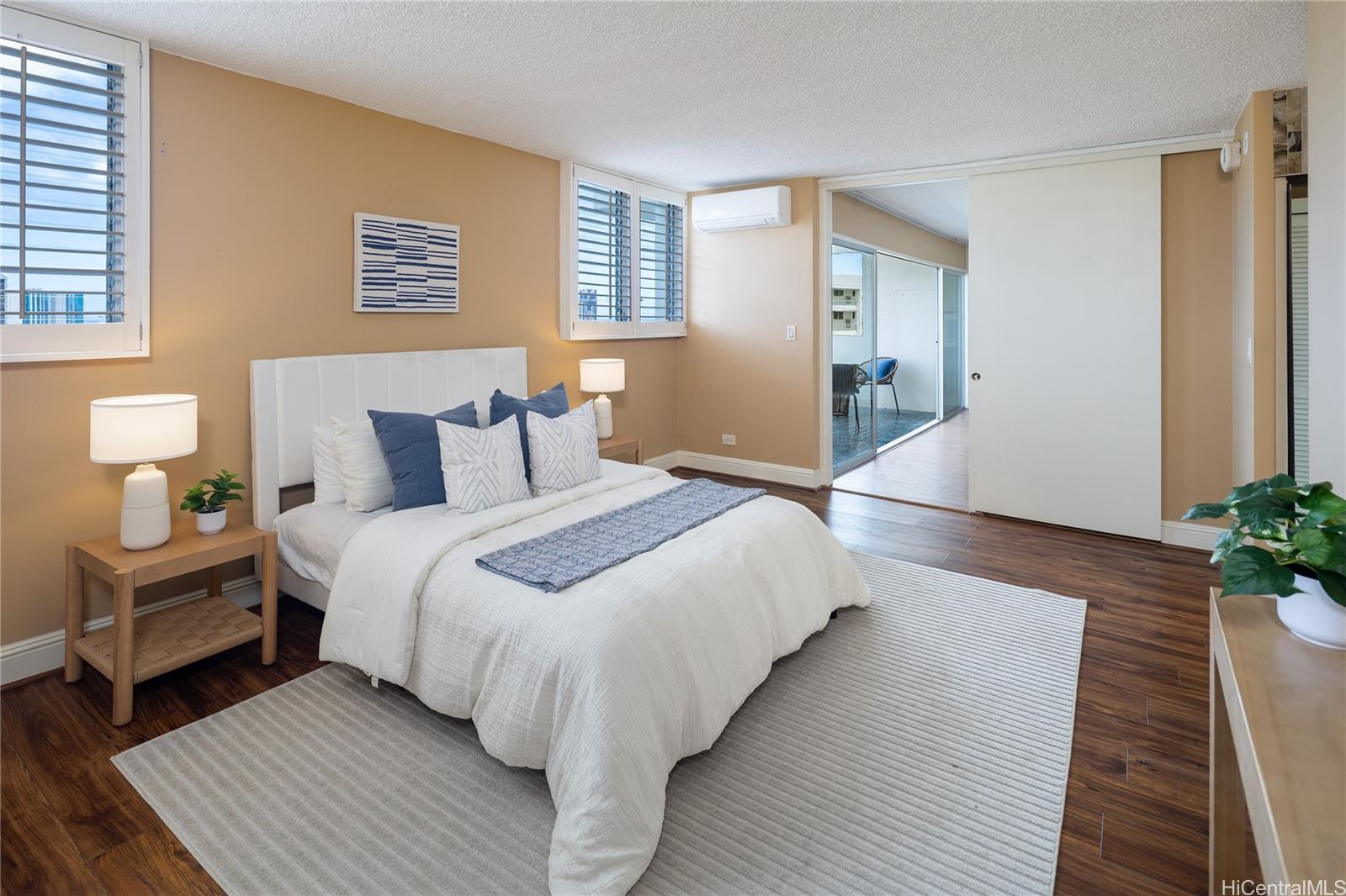 927 Prospect Street  Unit 1103