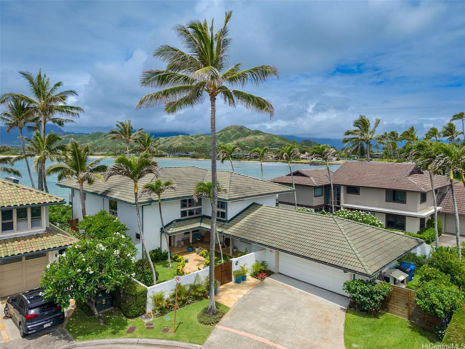 611 Kaimalino Place