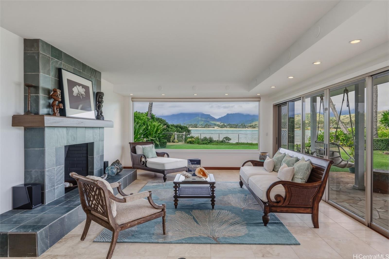 611 Kaimalino Place