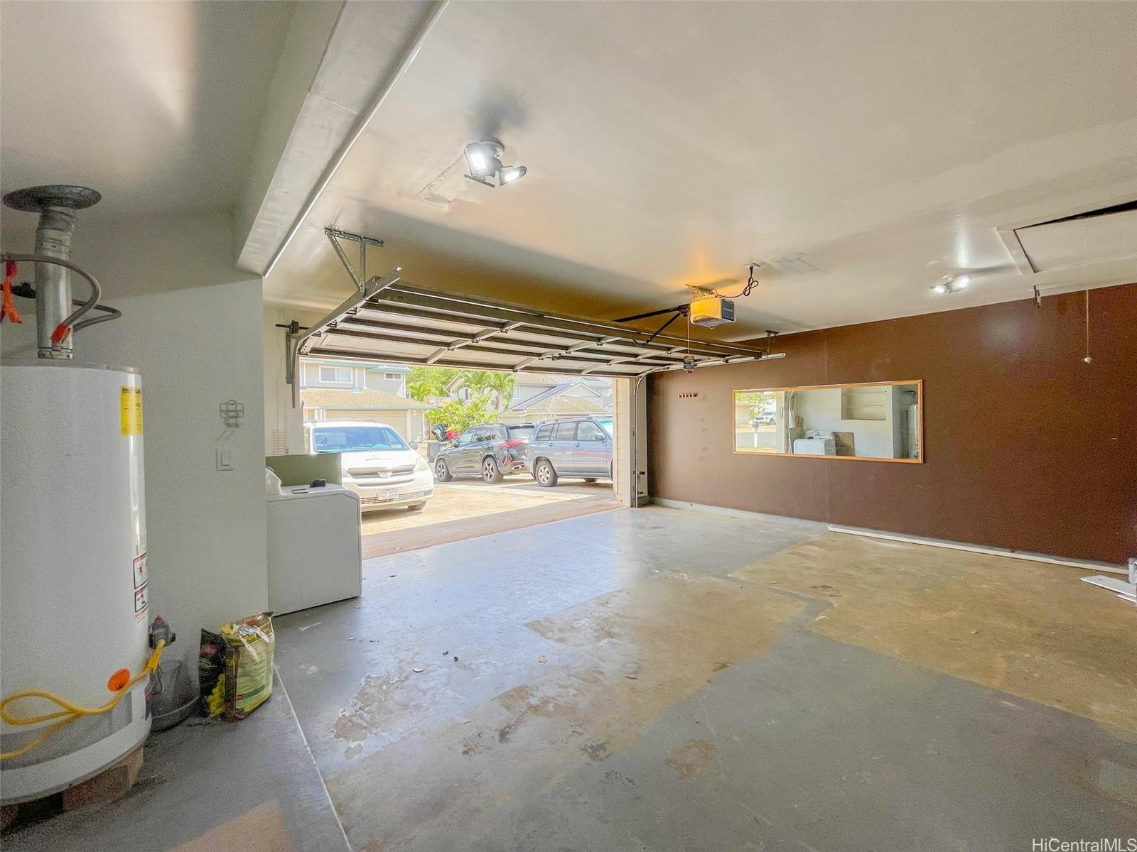 87-126 Kulapa Place