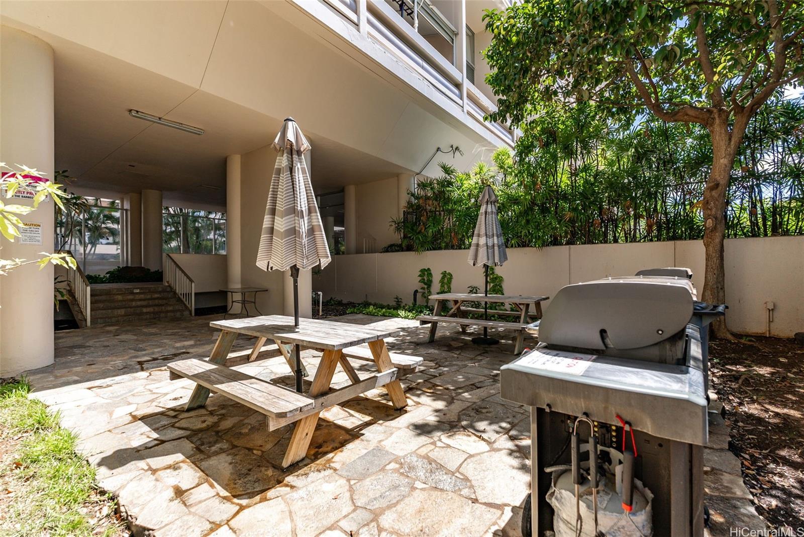 500 University Avenue  Unit 1436