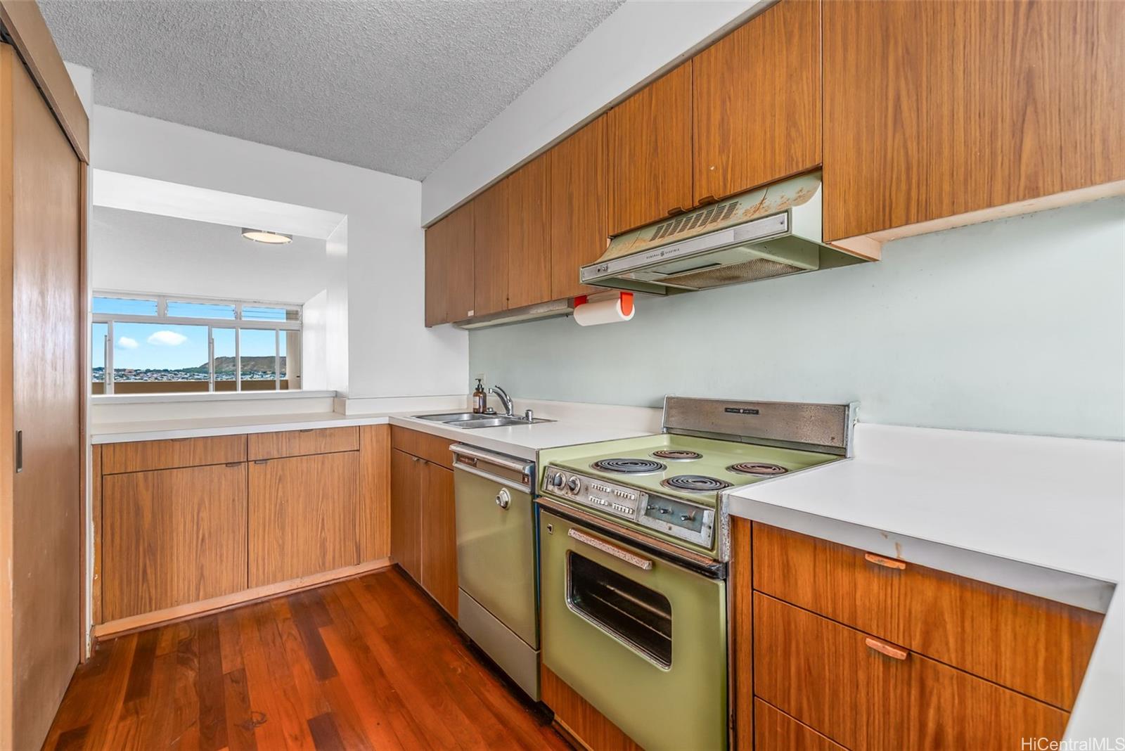 500 University Avenue  Unit 1436
