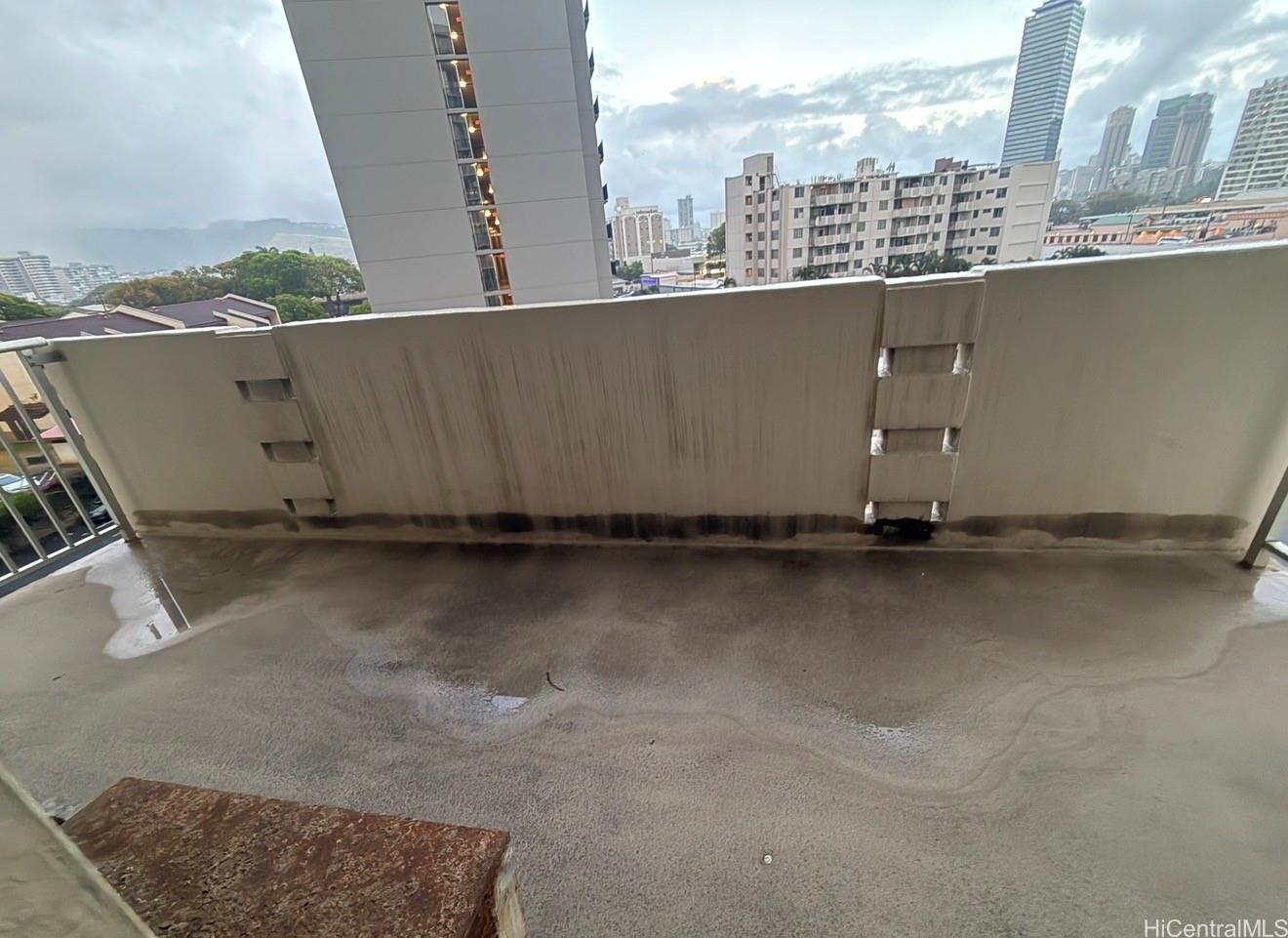 Photo 3 of 8