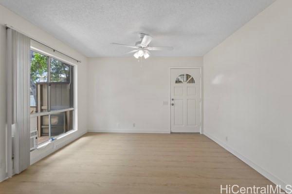 Photo 6 of 23