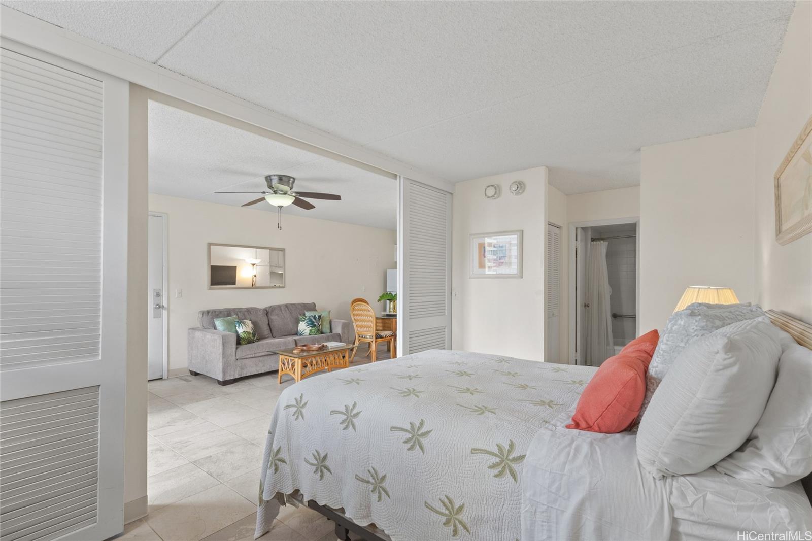 2240 Kuhio Avenue  Unit 1114