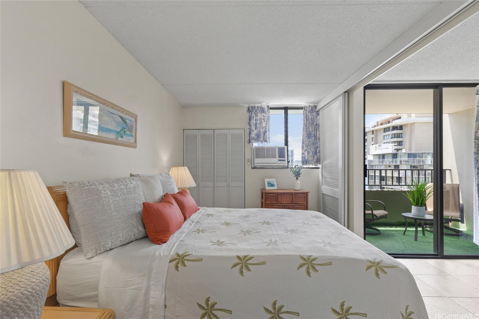 2240 Kuhio Avenue  Unit 1114