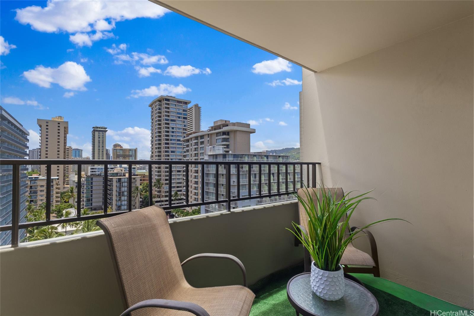 2240 Kuhio Avenue  Unit 1114