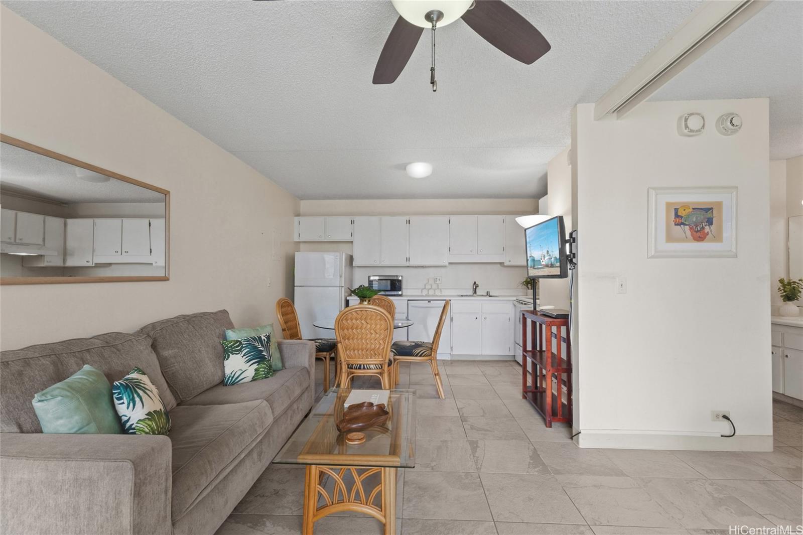 2240 Kuhio Avenue  Unit 1114