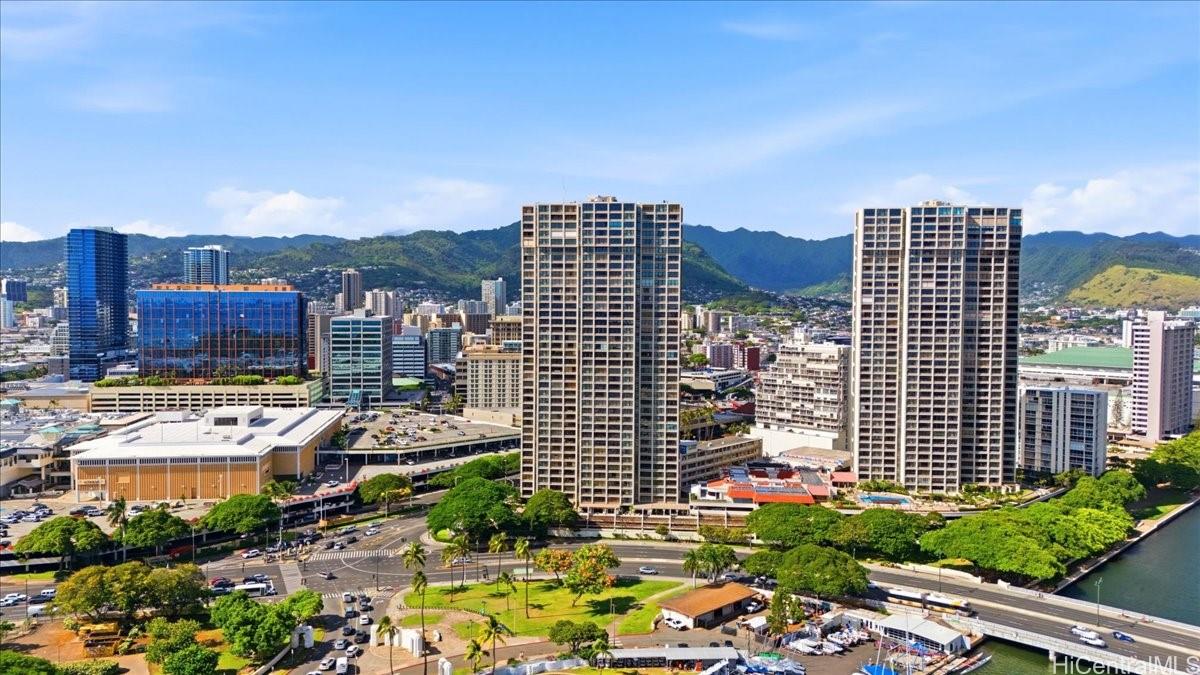 1650 Ala Moana Boulevard  Unit 1613