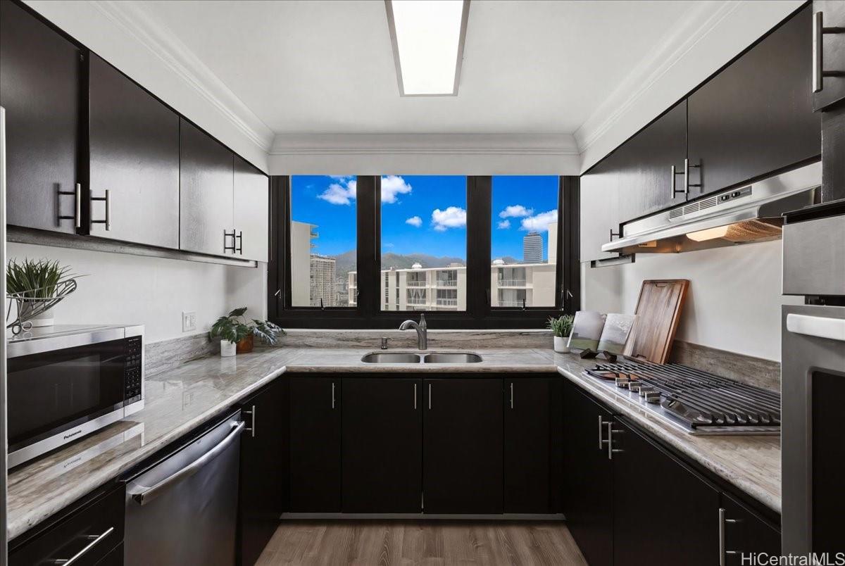 1650 Ala Moana Boulevard  Unit 1613
