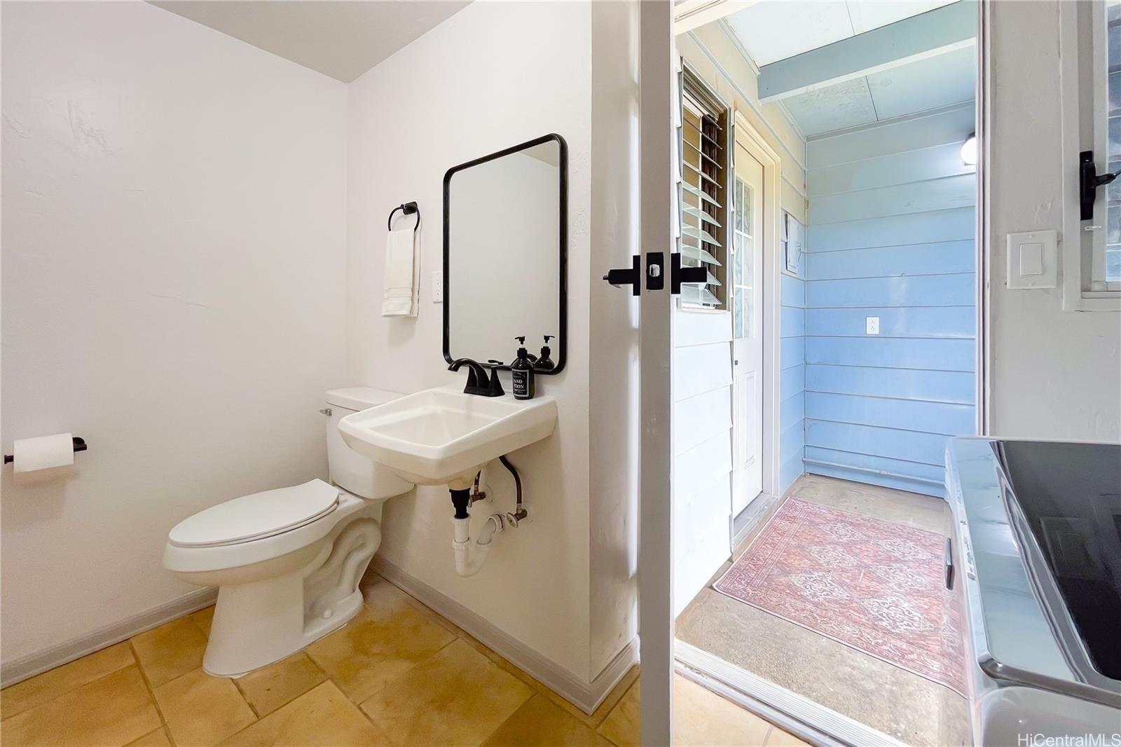 87-153 Helelua Street  Unit 3