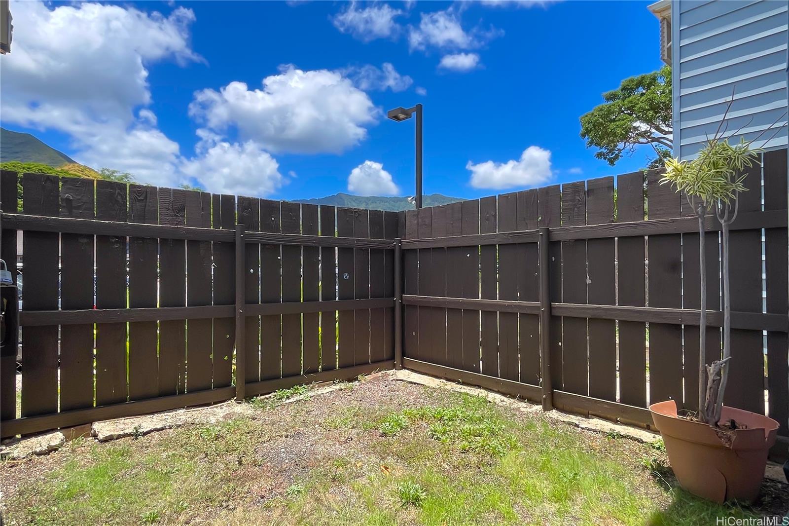 87-153 Helelua Street  Unit 3