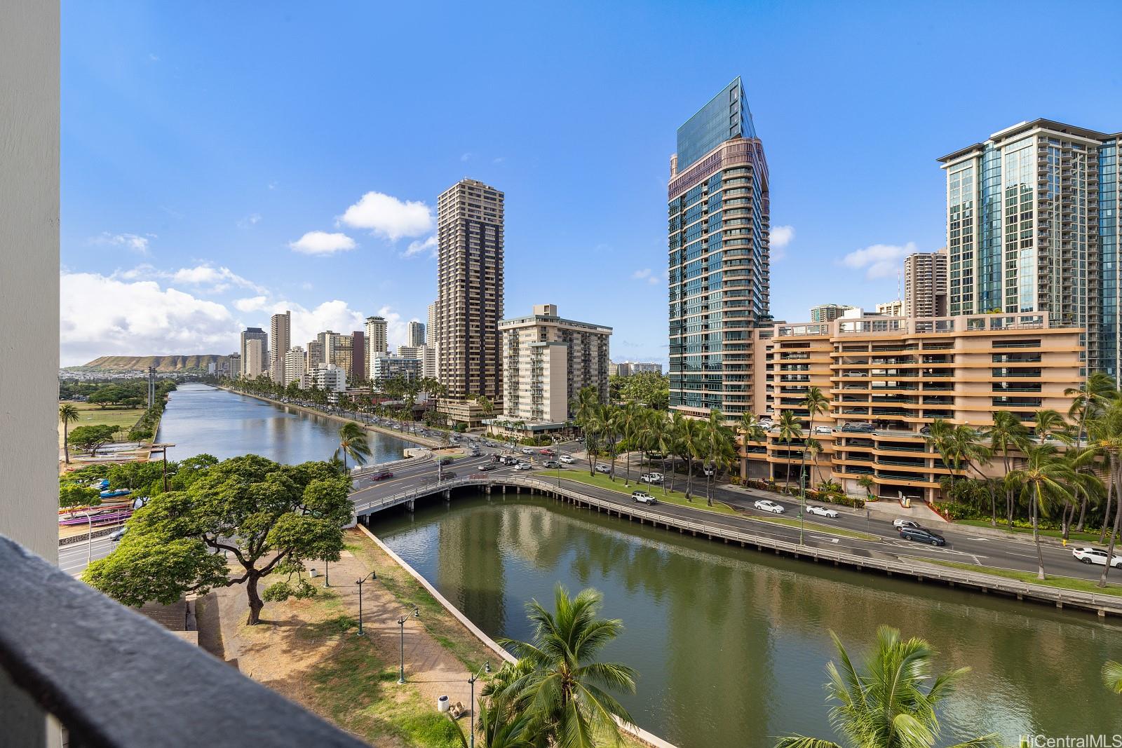 620 Mccully Street  Unit 901