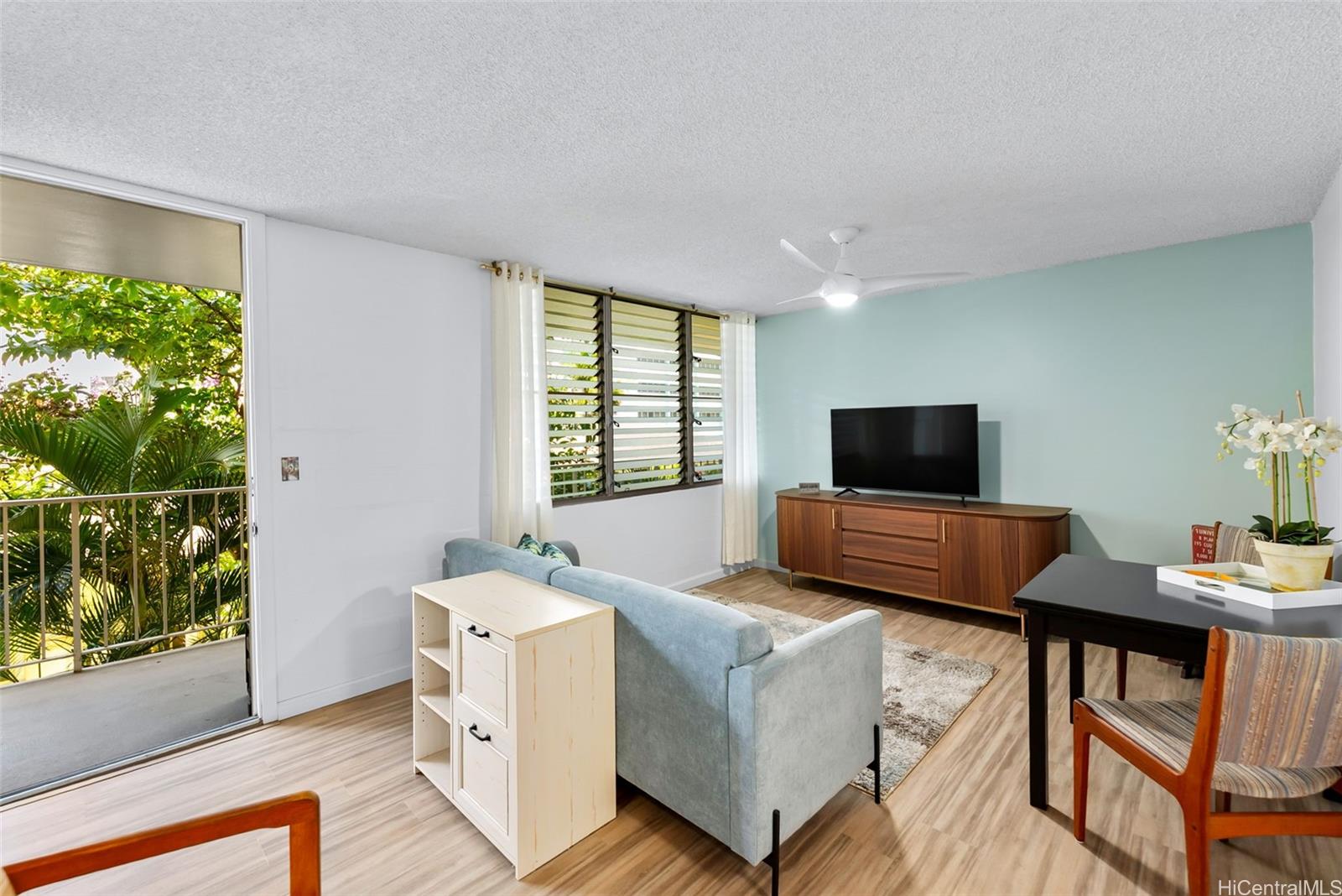 1650 Piikoi Street  Unit 203