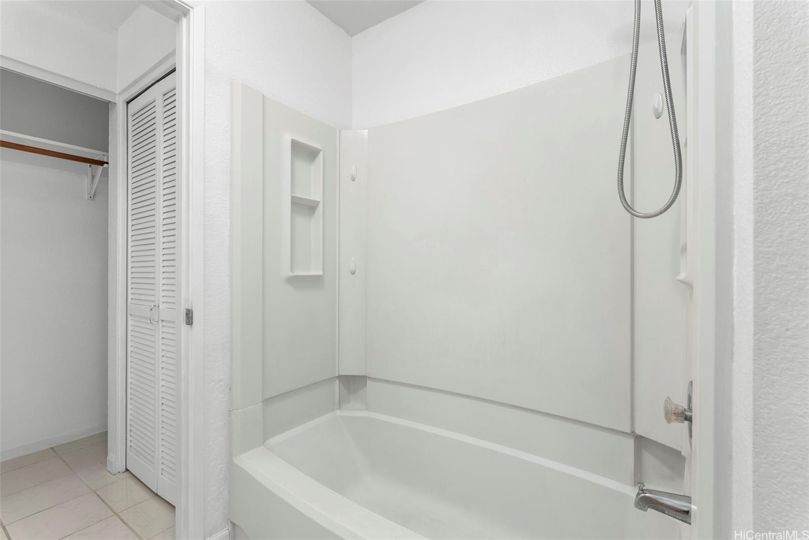 403 Mananai Place  Unit 41S