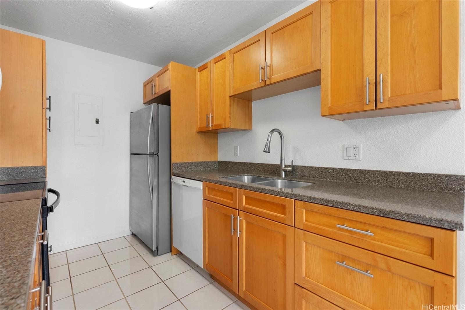 403 Mananai Place  Unit 41S