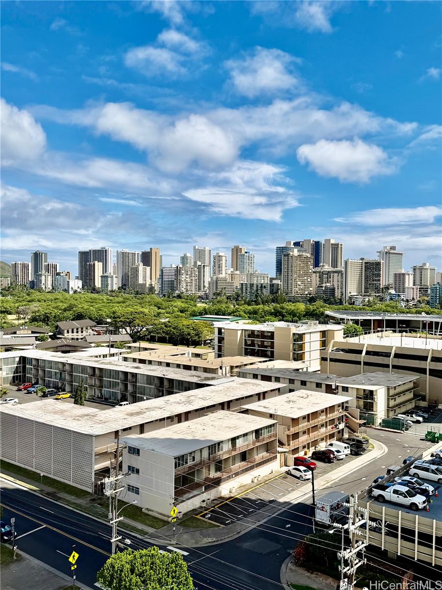 2522 Date Street  Unit 1204