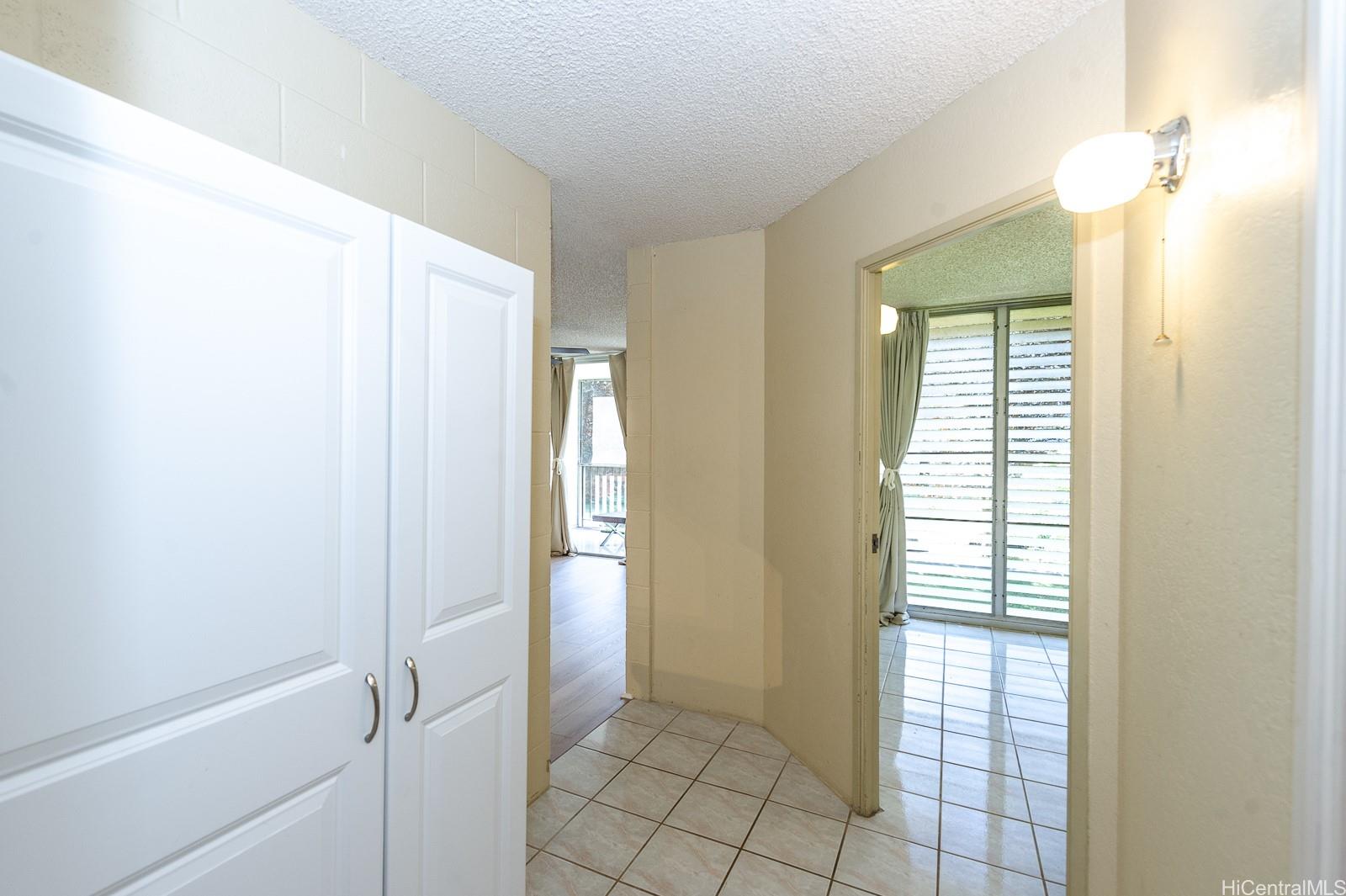 95-273 Waikalani Drive  Unit D402
