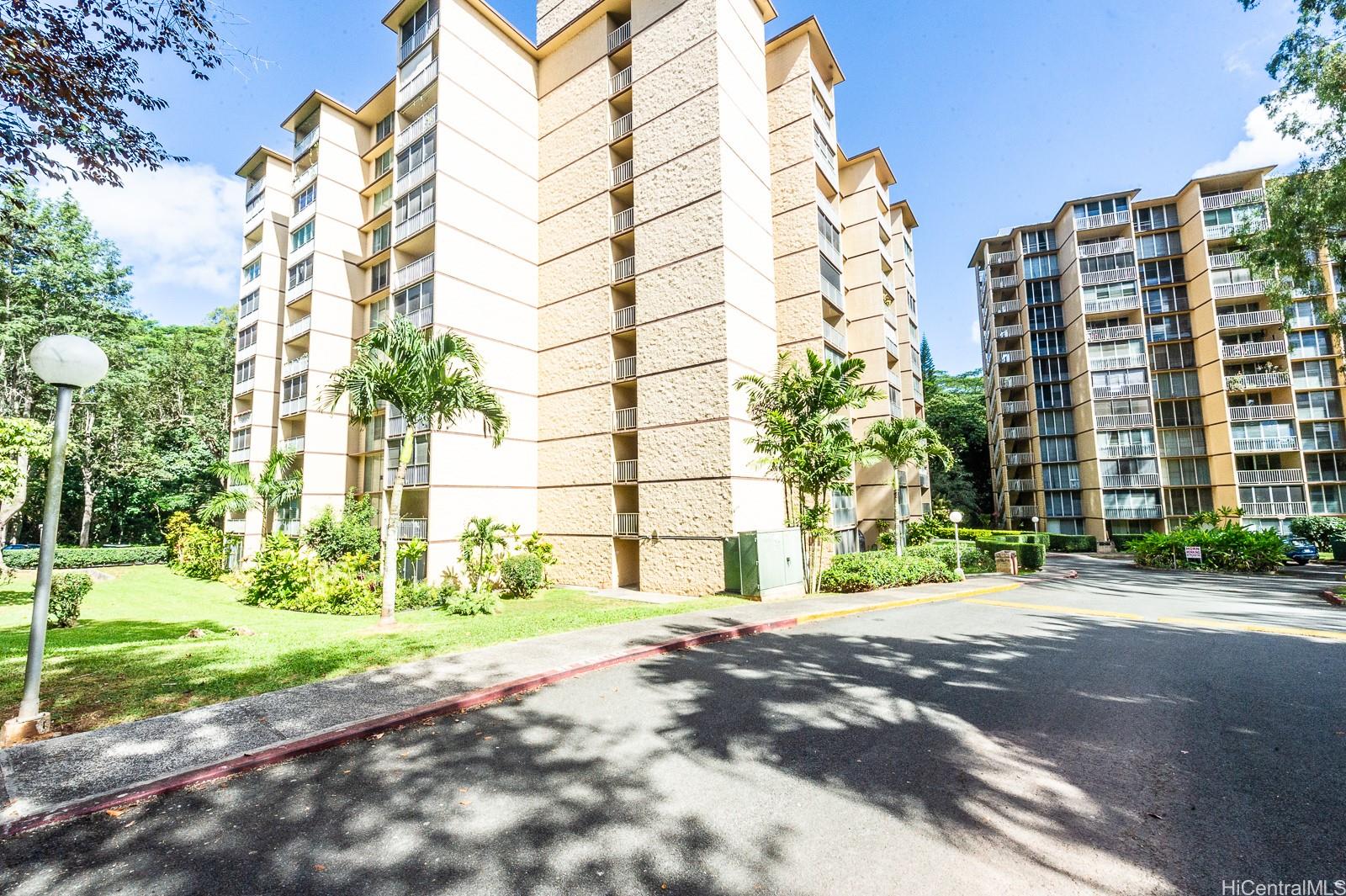 95-273 Waikalani Drive  Unit D402