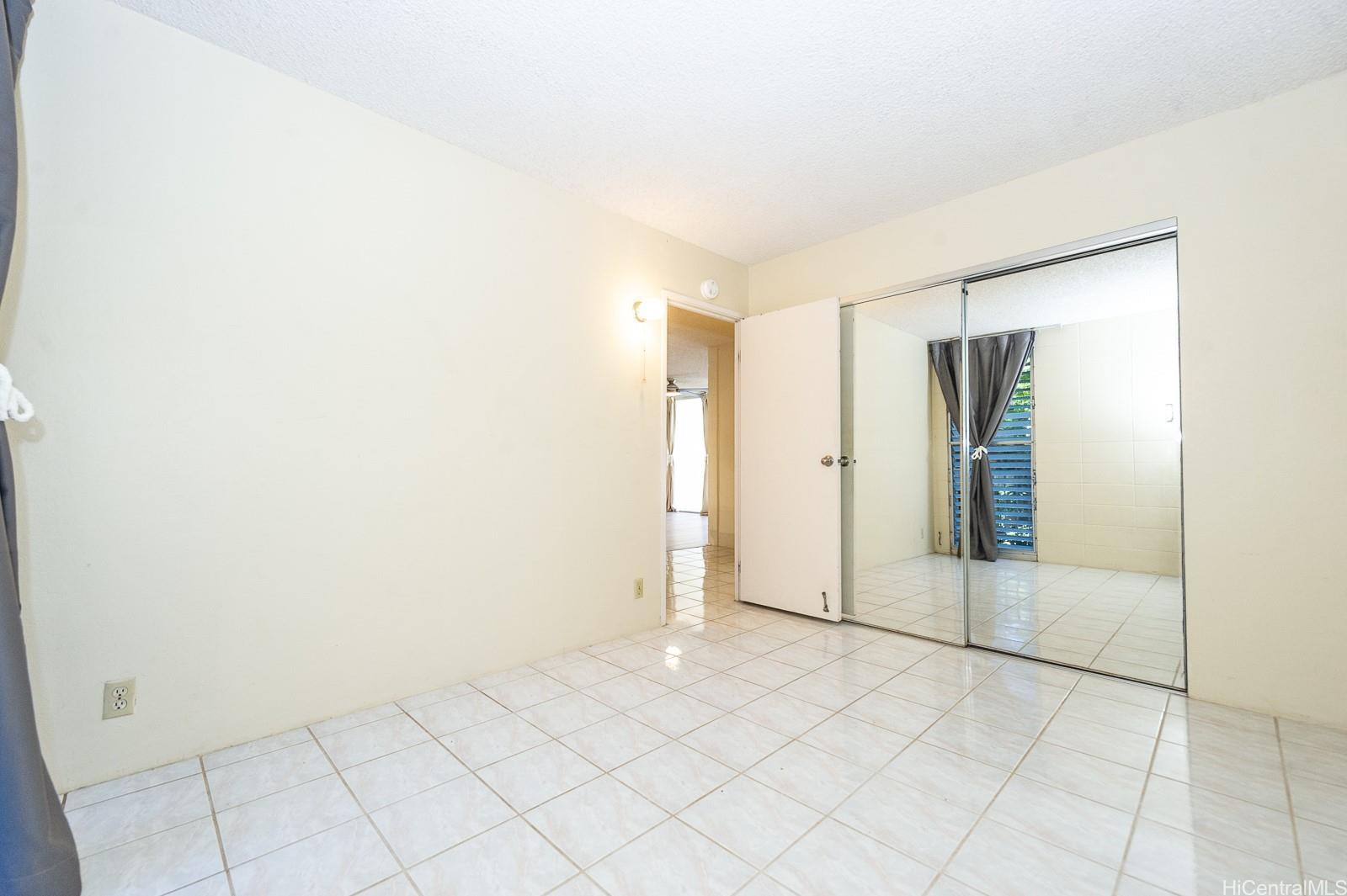 95-273 Waikalani Drive  Unit D402