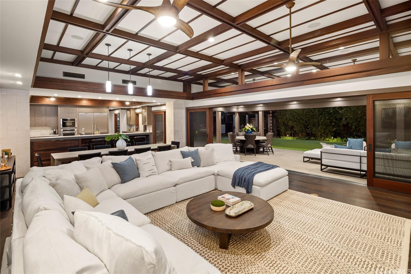 1011 Mokulua Drive
