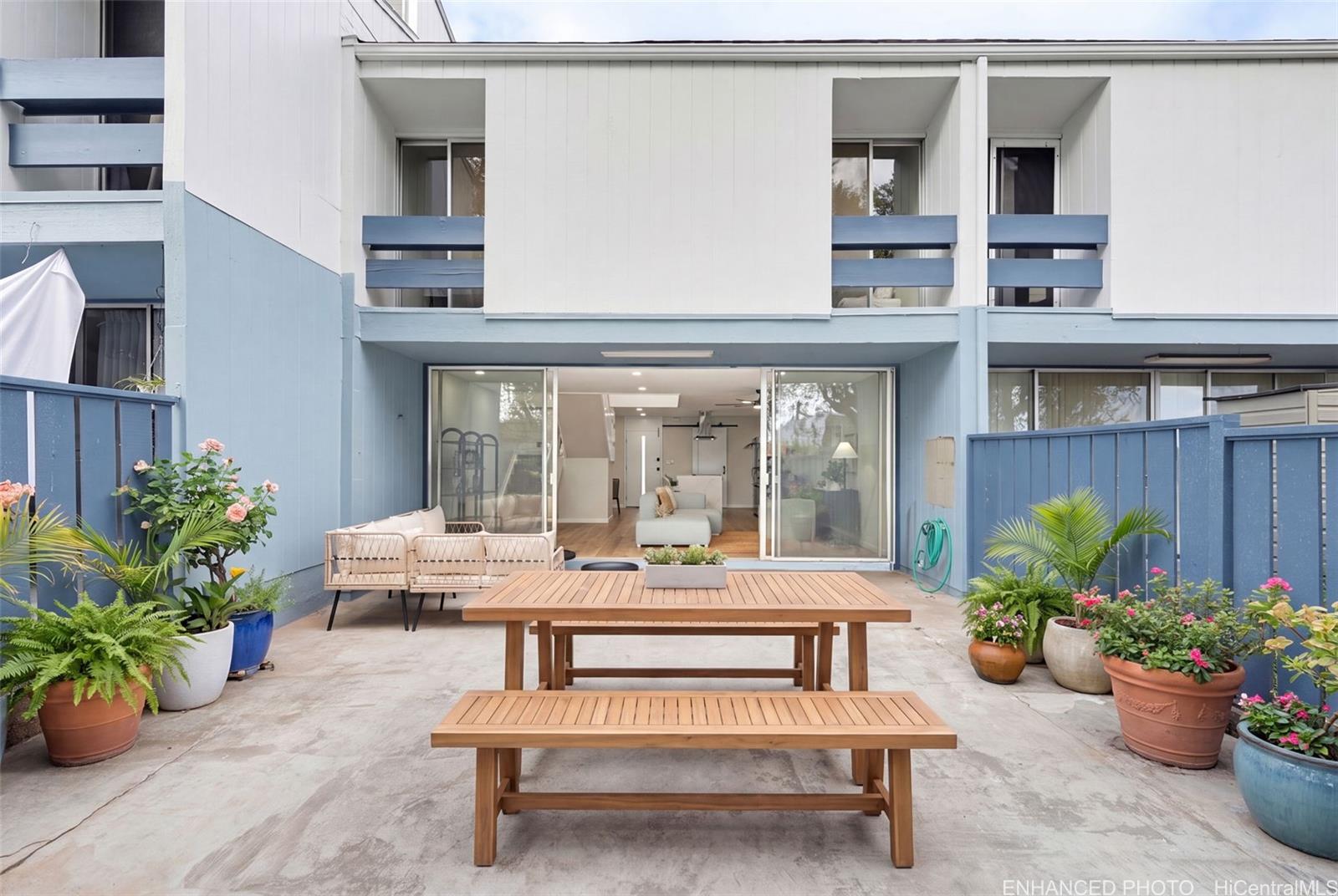 95-325 Kahikinui Court  Unit 223