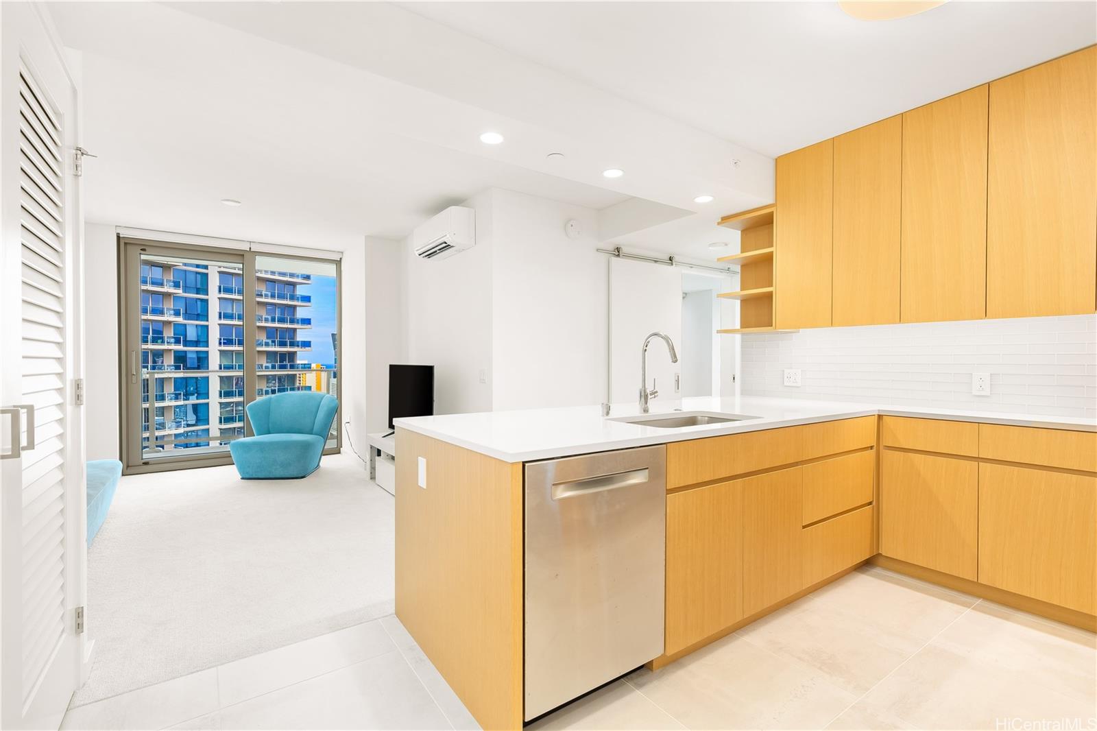 1388 Kapiolani Boulevard 3302