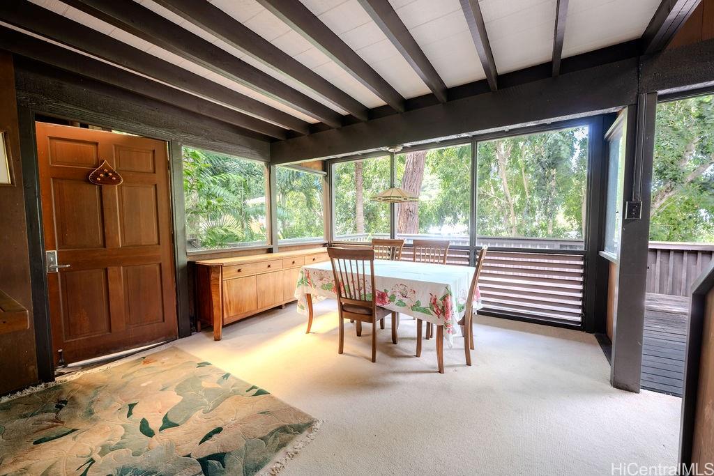 2528 Makaulii Place