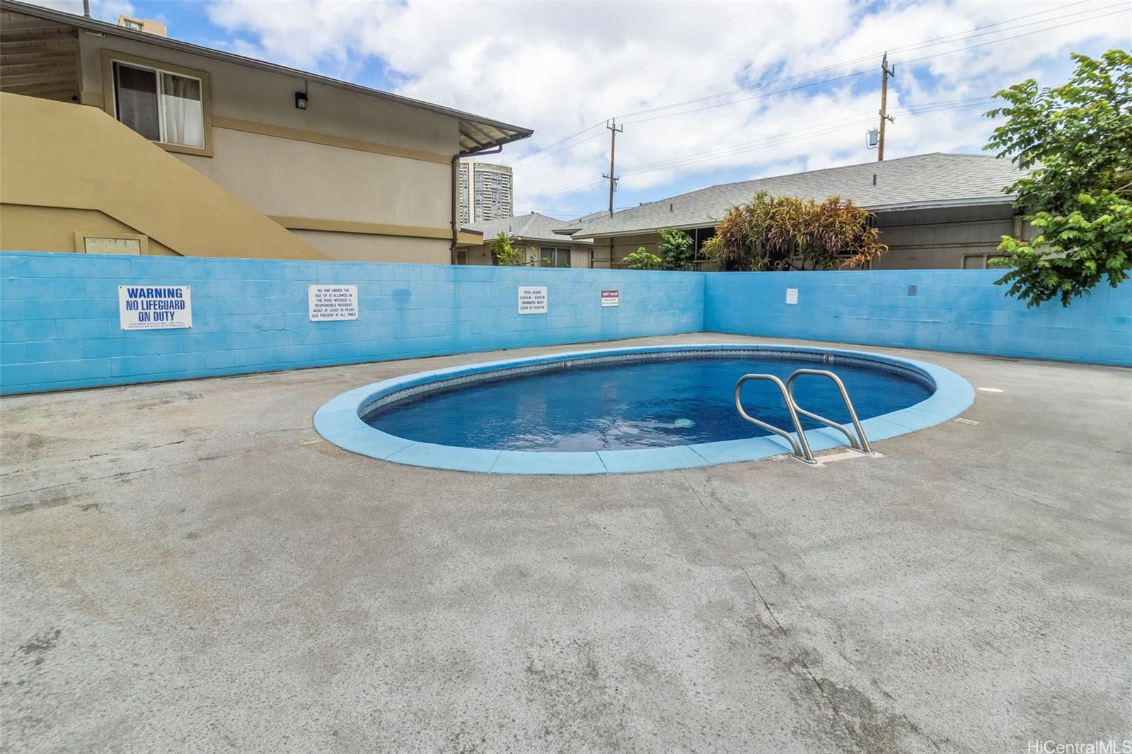 2440 Date Street  Unit 303