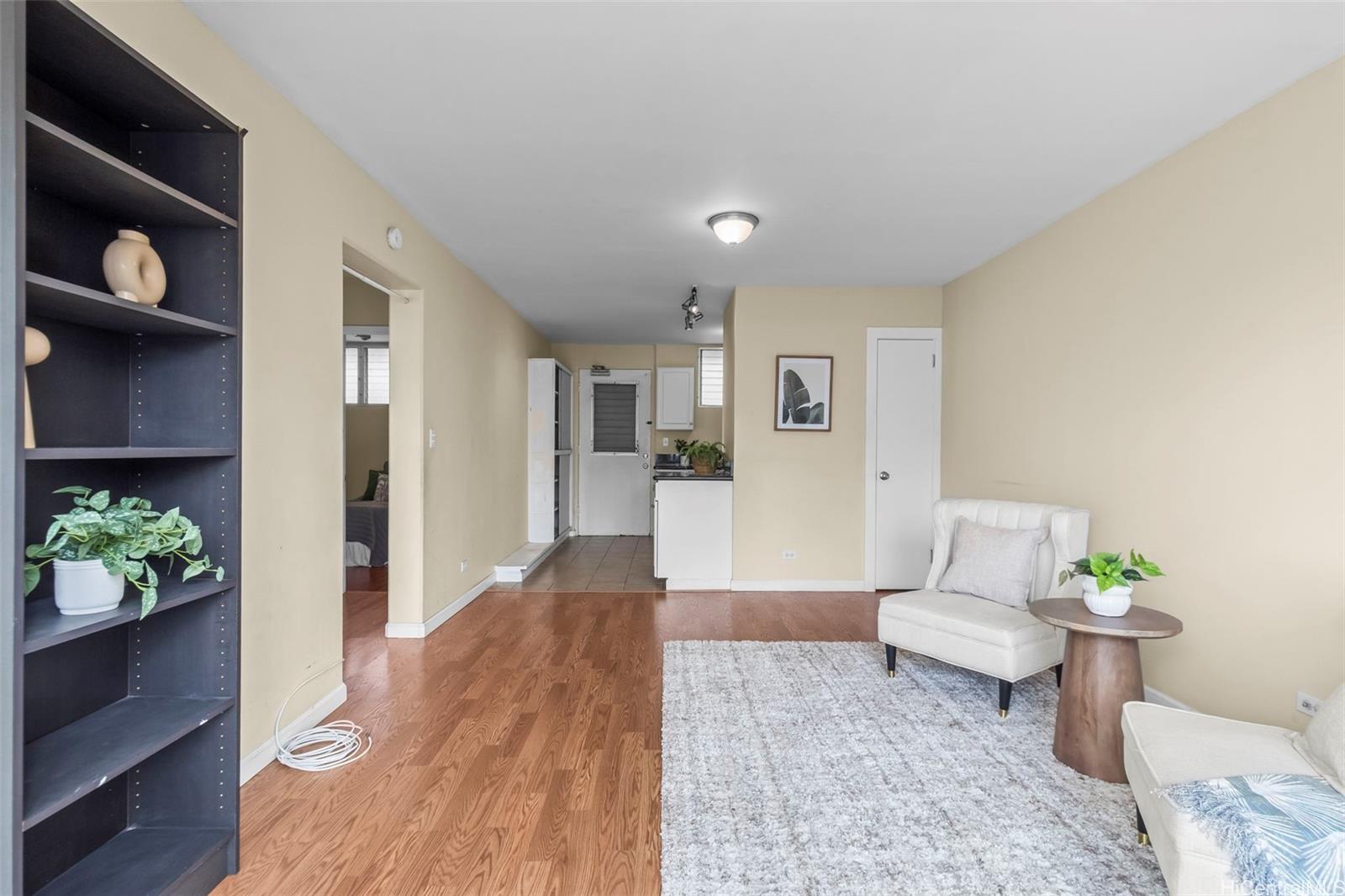 2440 Date Street  Unit 303