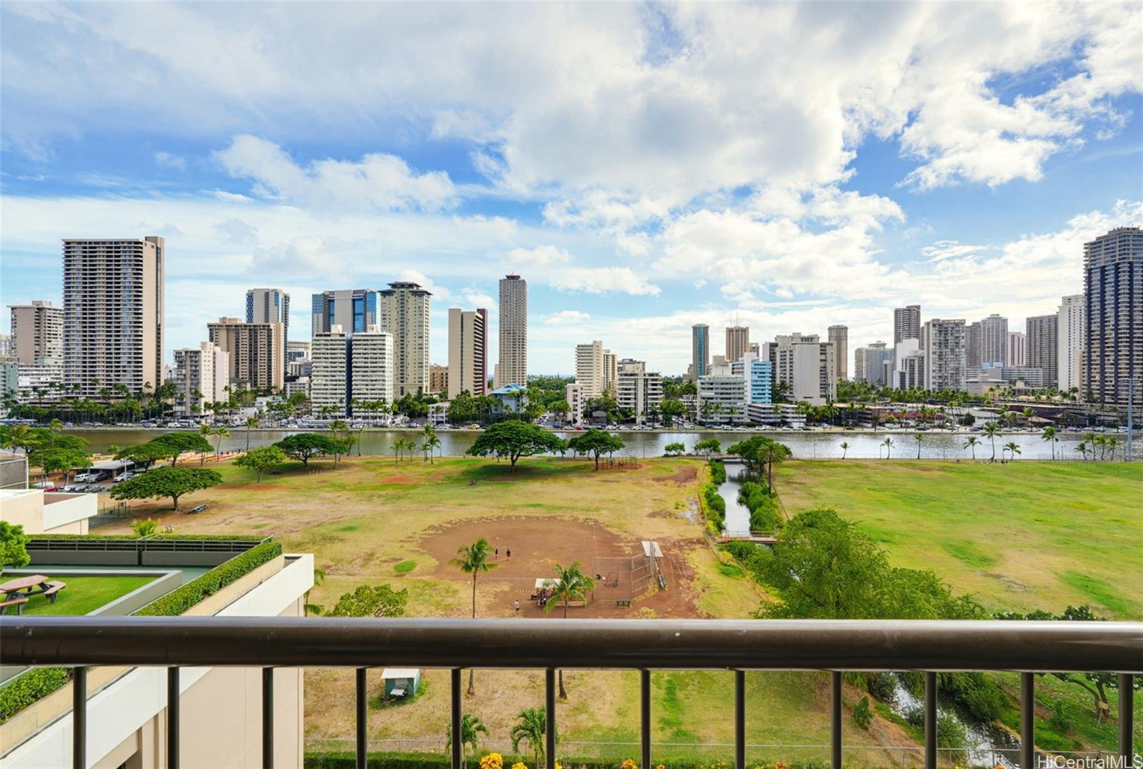 2333 Kapiolani Boulevard  Unit 1008-LH