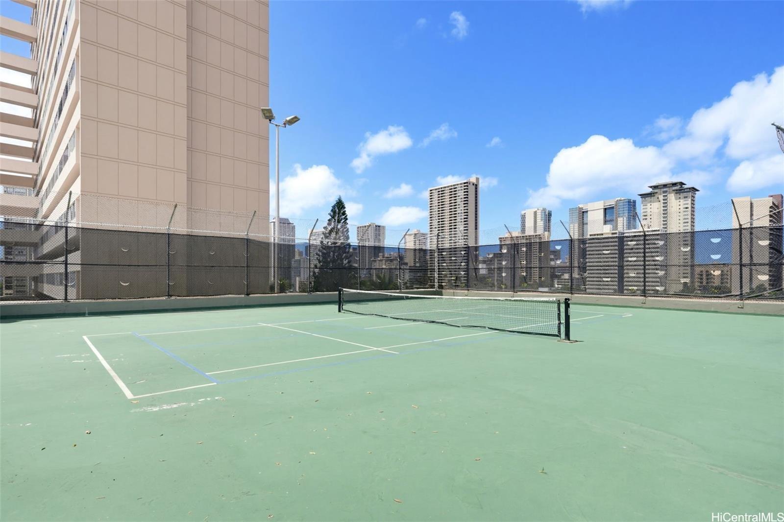 2333 Kapiolani Boulevard  Unit 1008-LH