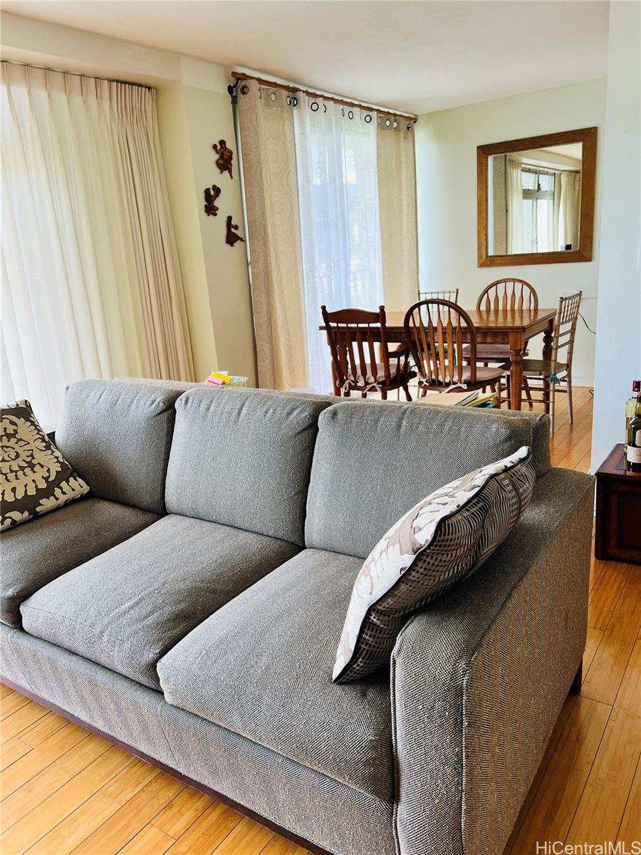 1511 Nuuanu Avenue  Unit 1228