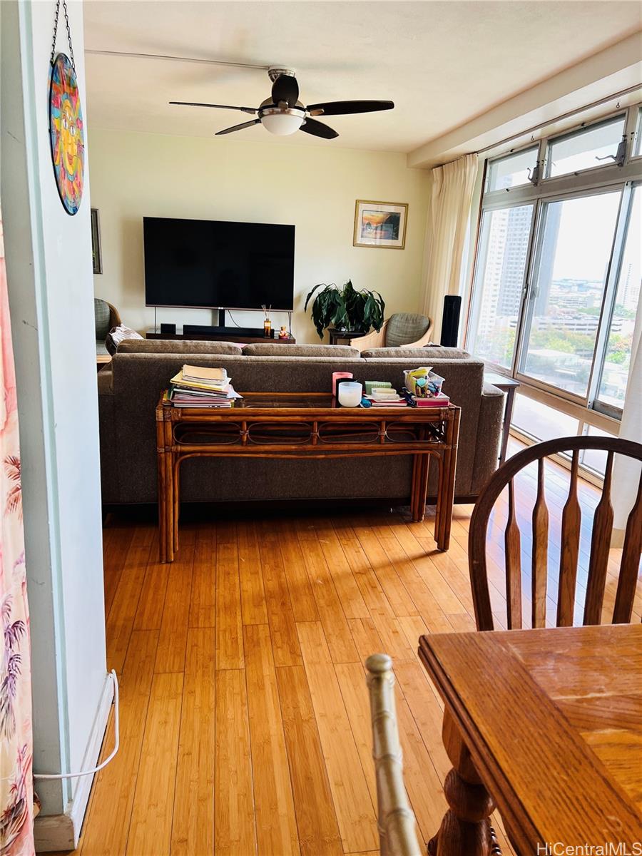 1511 Nuuanu Avenue  Unit 1228