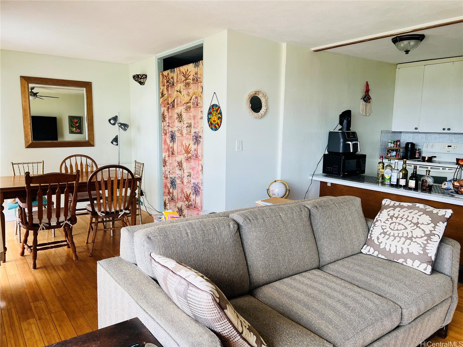 1511 Nuuanu Avenue  Unit 1228