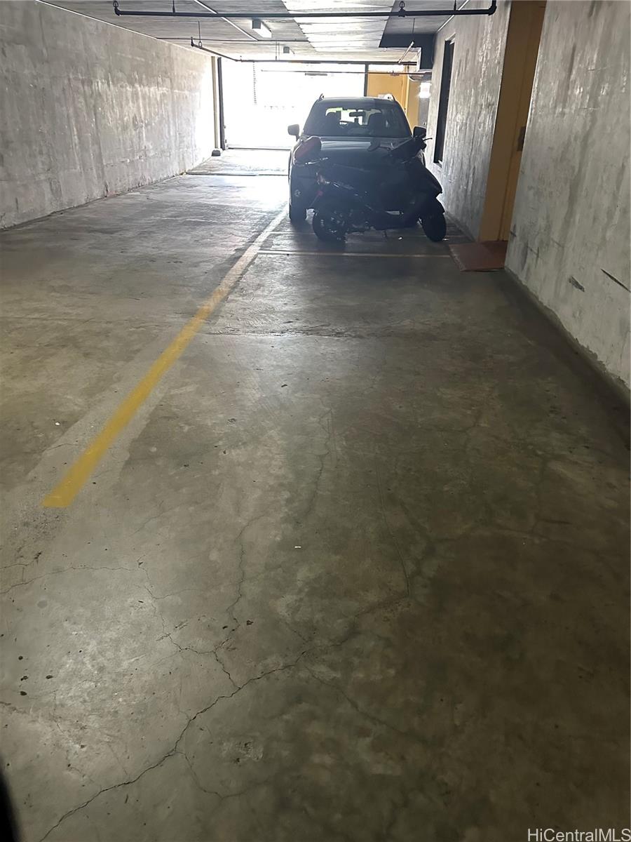 Photo 15 of 17