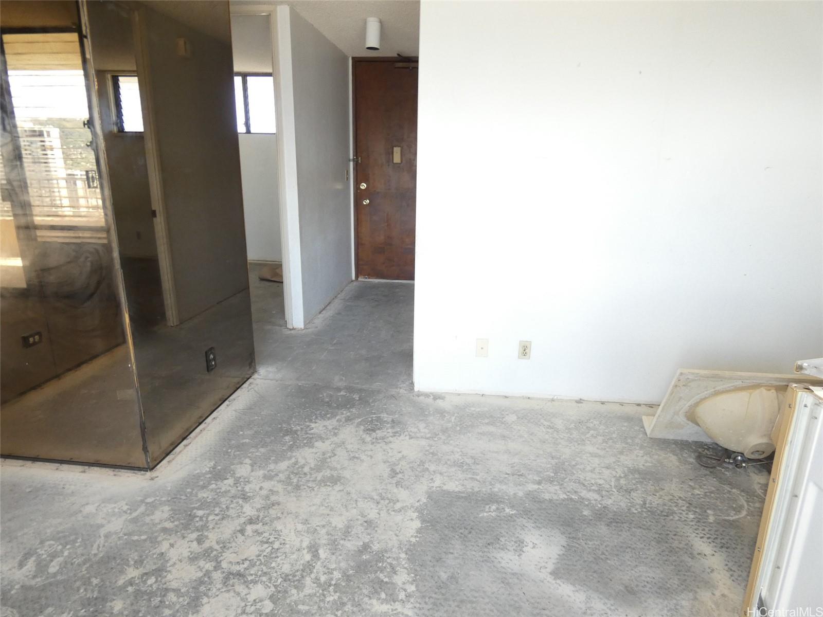 Photo 6 of 15