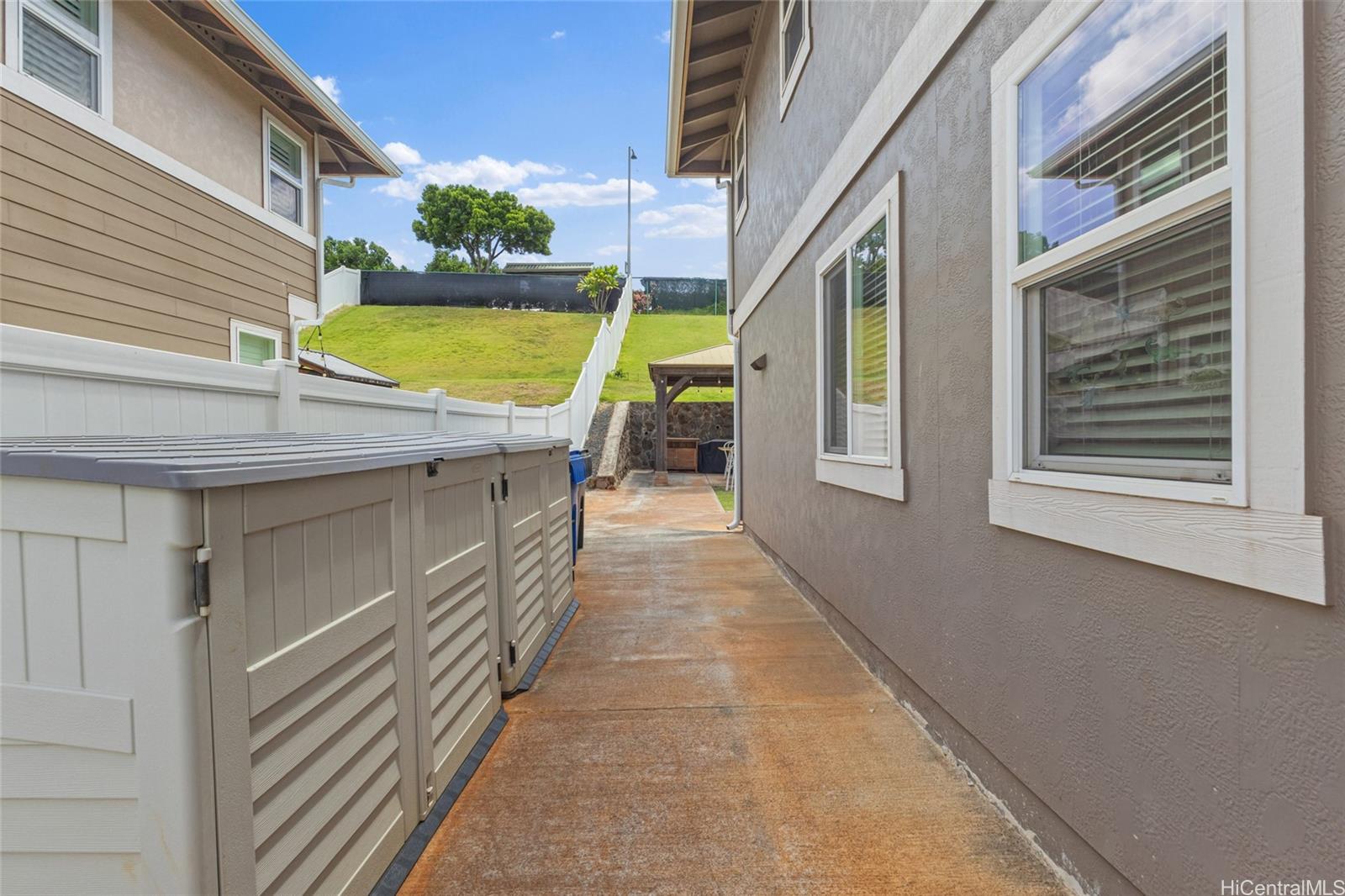 94-470 Paiwa Street  Unit 20