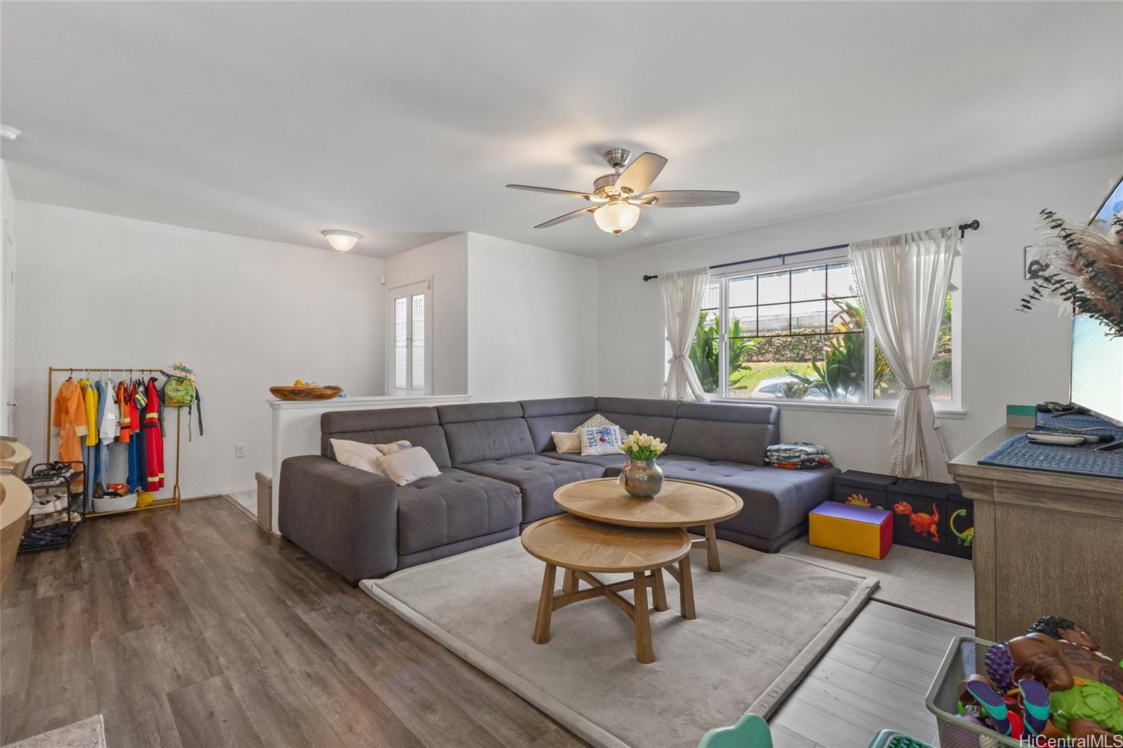 94-470 Paiwa Street  Unit 20