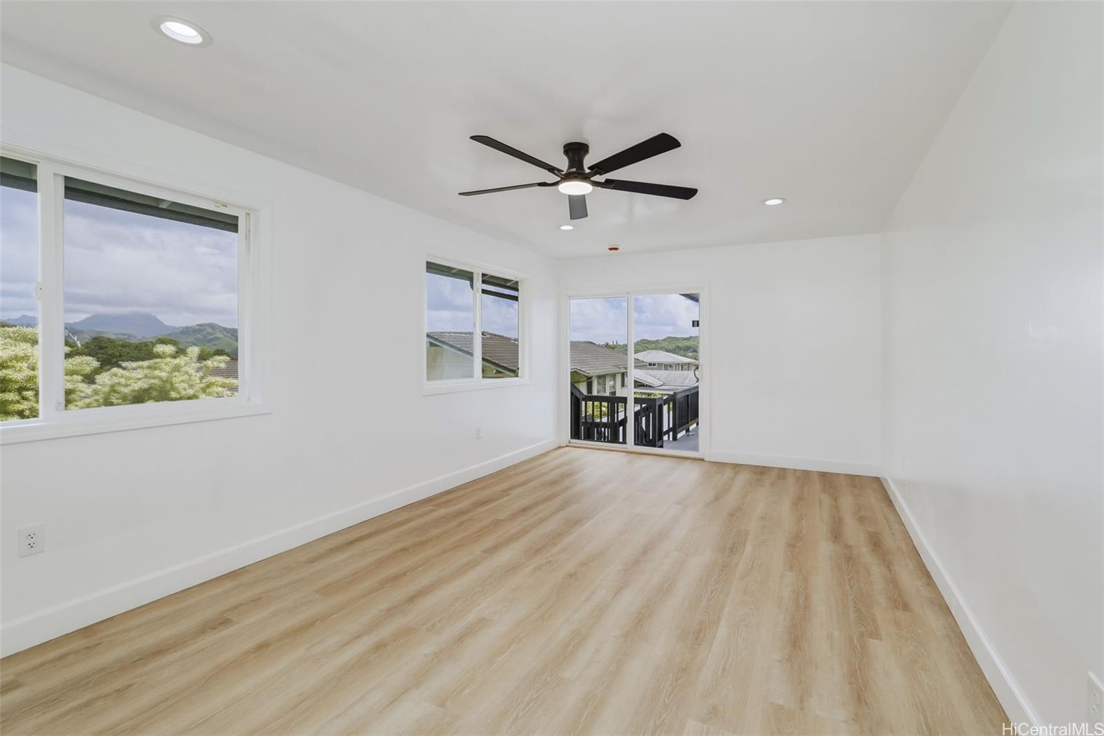 47-544 Hakuhale Street