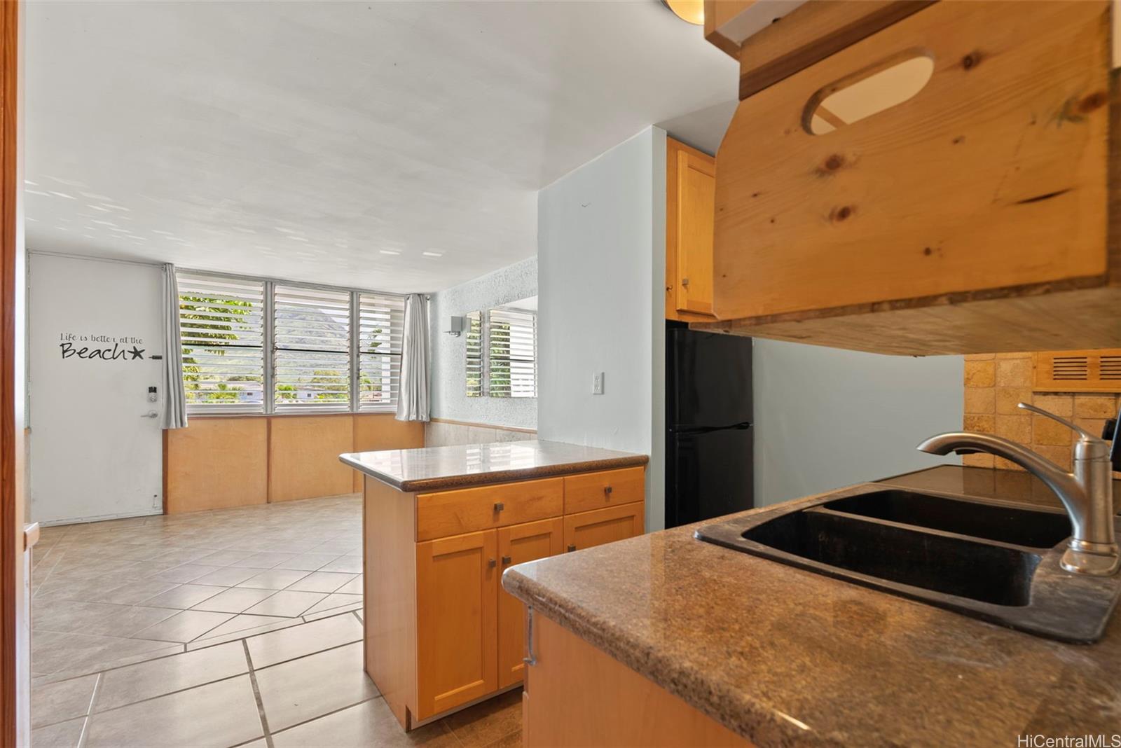 84-965 Farrington Highway  Unit B211