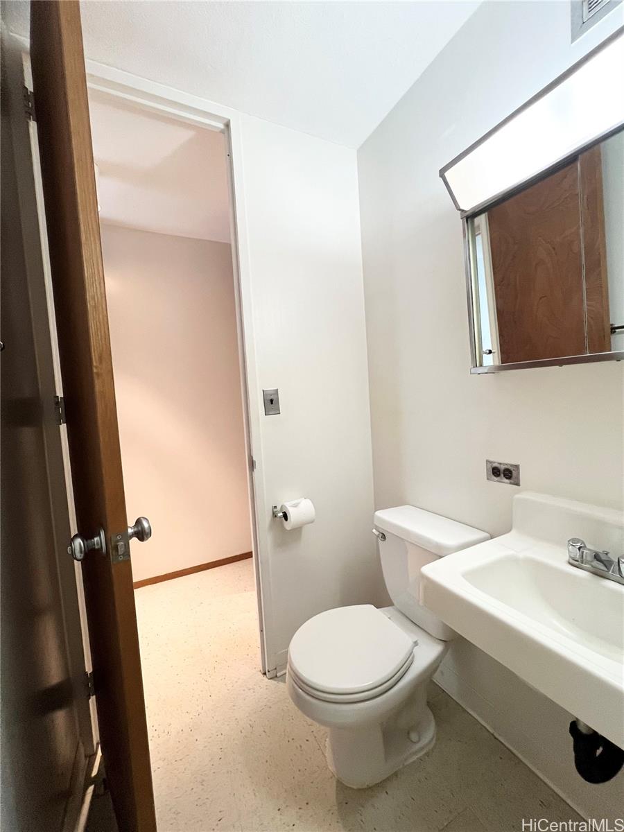 1511 Nuuanu Avenue  Unit 421