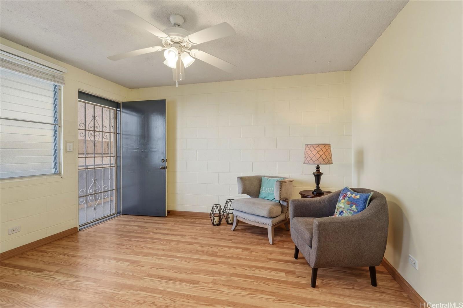 1516 Emerson Street  Unit 102