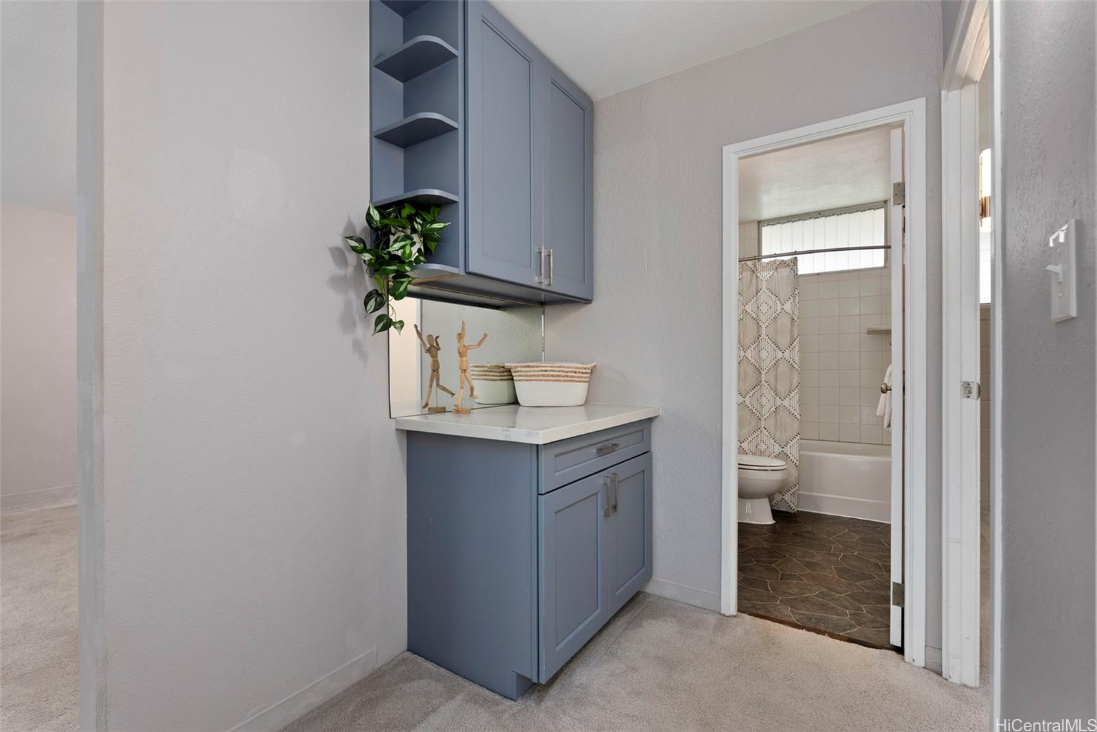 95-2039 Waikalani Place  Unit C202