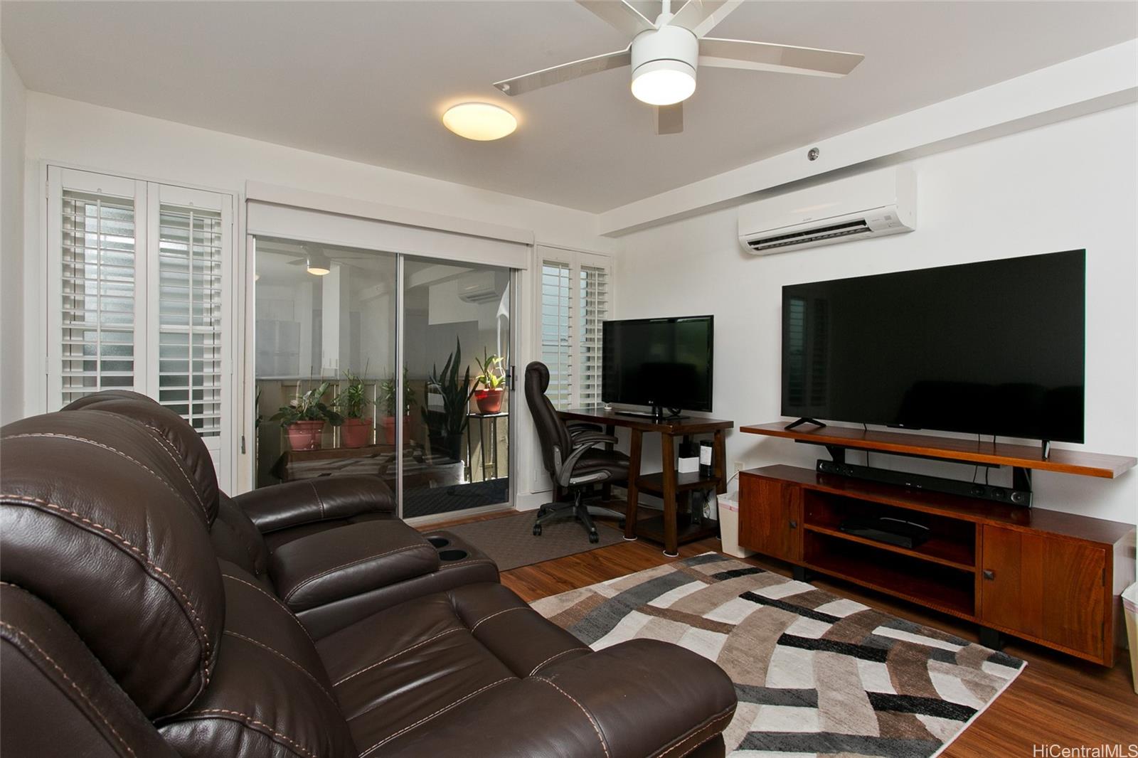 95-1050 Makaikai Street  Unit 27F